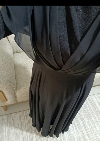 42 Beden siyah Renk Tesettür abiye elbise