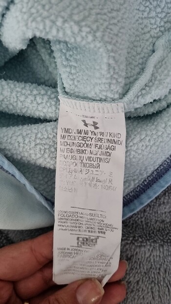10 Yaş Beden Orjinal Under Armour sweatshirt