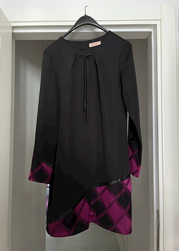Uzun Kollu Asimetrik Siyah Mor Gotik Tunik