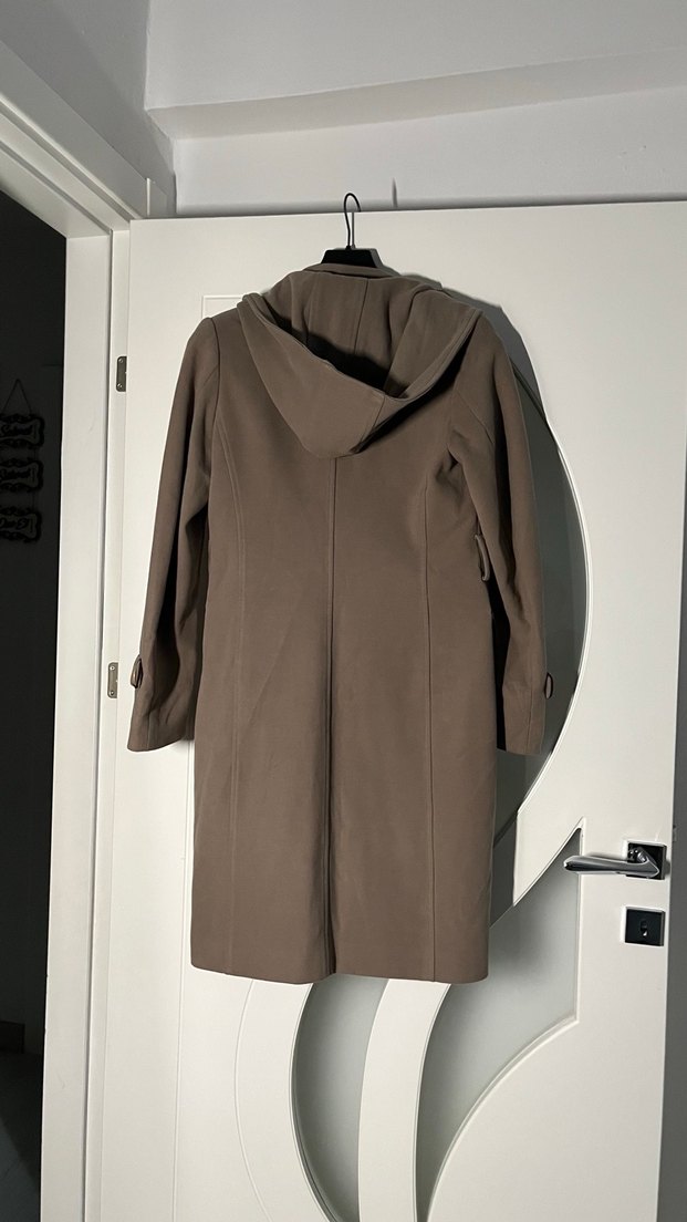 Düğmeli Bej Uzun Kadın Kaban - Görsel 2