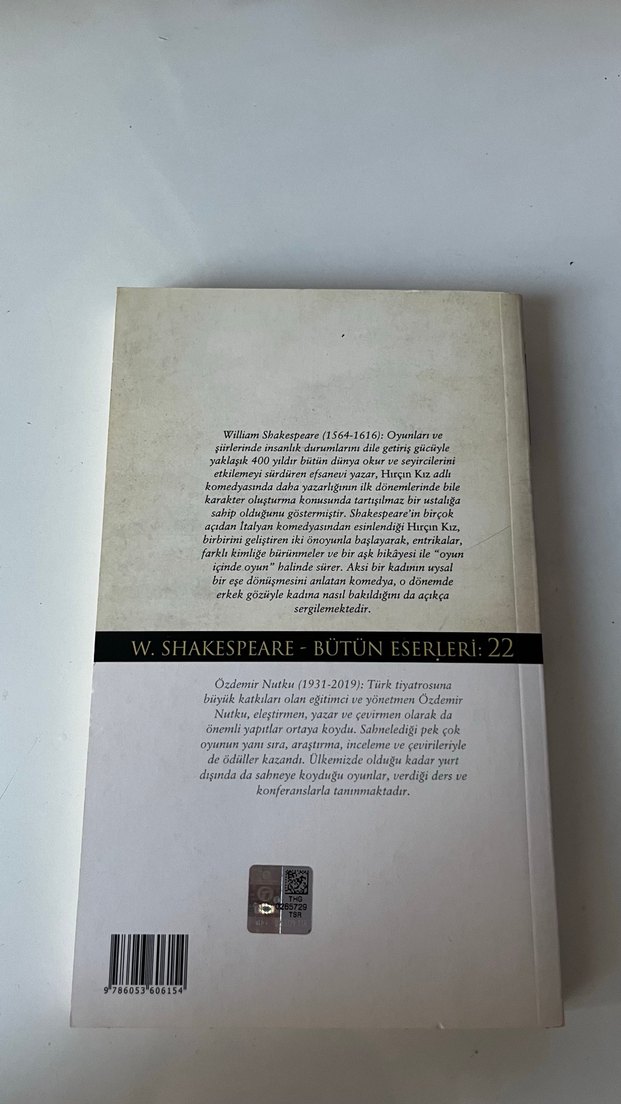 William Shakespeare - Hırçın Kız Romanı - Görsel 3