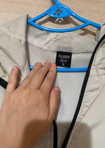 PULL&BEAR Bej Fermuarlı Kolsuz Kadın Ceket