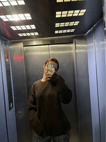 kahverengi sweatshirt