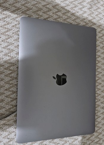 MacBook Air M1 - 8GB RAM / 256GB SSD - Uzay Grisi - Görsel 2