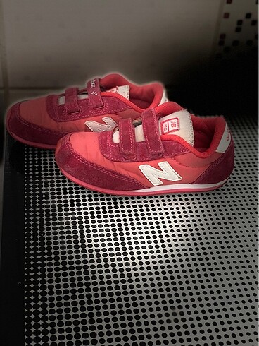 27 Beden New balance ayakkabı