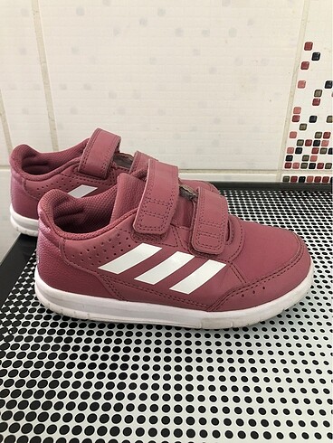 Adidas spor ayakabı