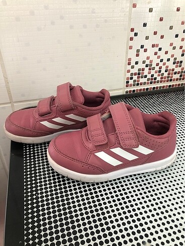 27 Beden Adidas spor ayakabı