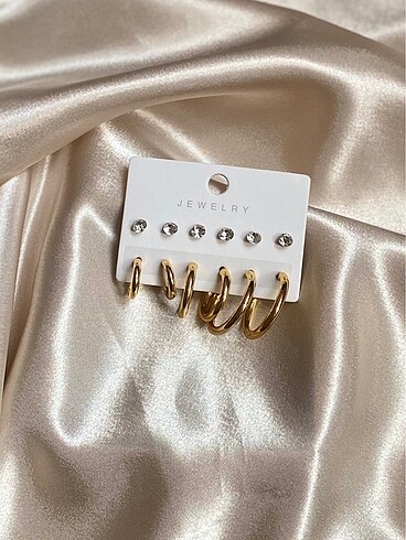 Beden Zirkon taşlı gold halka model küpe seti