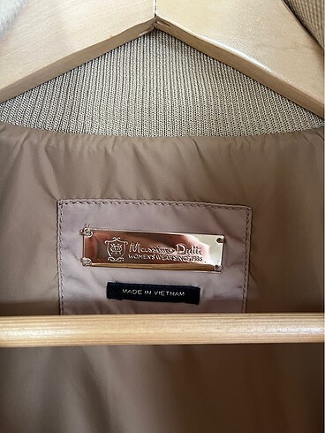 s Beden Massimo Dutti mont