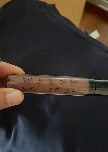 Merve Bolugur Koyu Bej Ruj