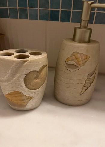 Kabuk Desenli Beyaz Sıvı Sabunluk ve Diş Fırçalık - Görsel 2
