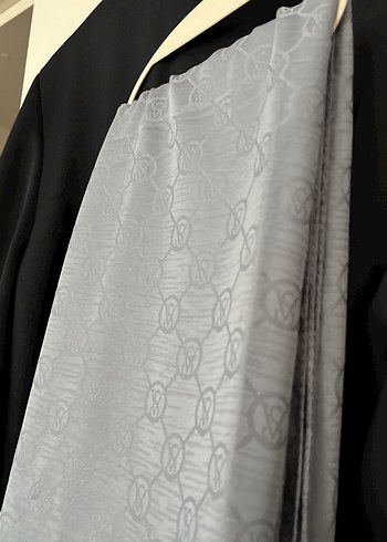 Gri Drapeli Kadın Şal - Görsel 2