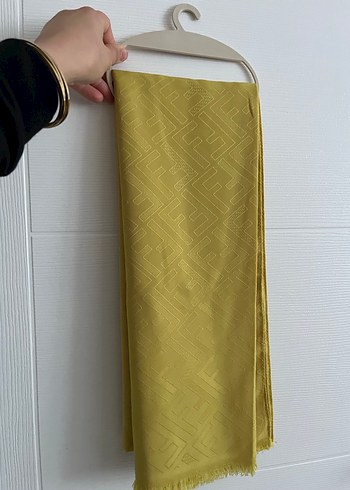 Sarı Parlak Kadın Bohem Drapeli Şal - Görsel 2