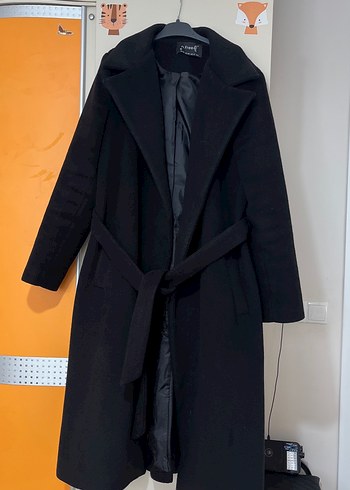 Siyah Kuşaklı Uzun Kaban - Görsel 3