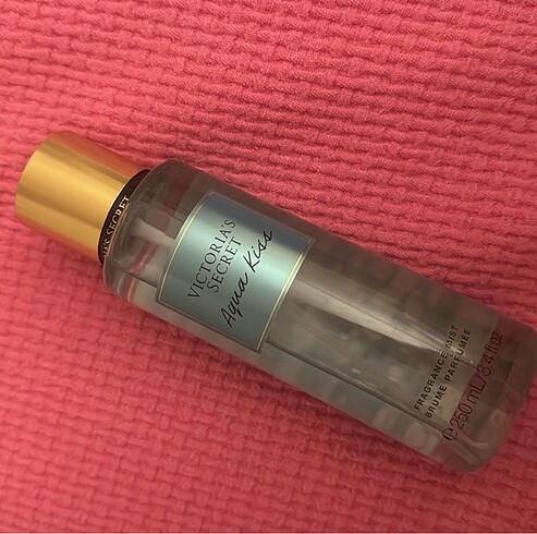 Victoria?s Secret Aqua Kiss