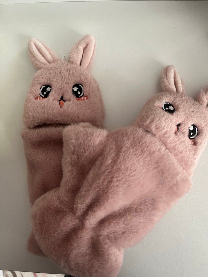 Kız Çocuk Pembe Kürklü Nakışlı Eldiven - Görsel 3