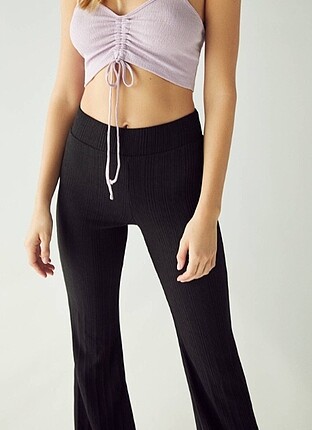 Bershka İspanyol paça pantolon
