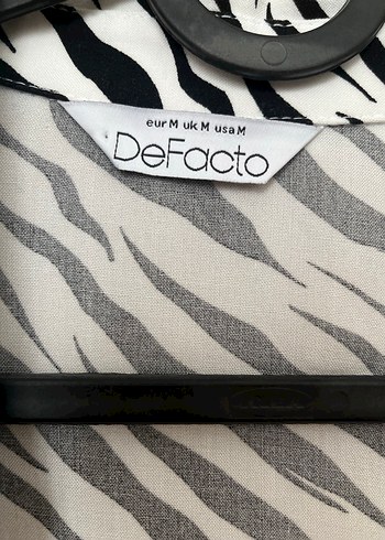 Zebra Desenli Uzun Kollu V Yaka Kadın Gömlek - Görsel 3