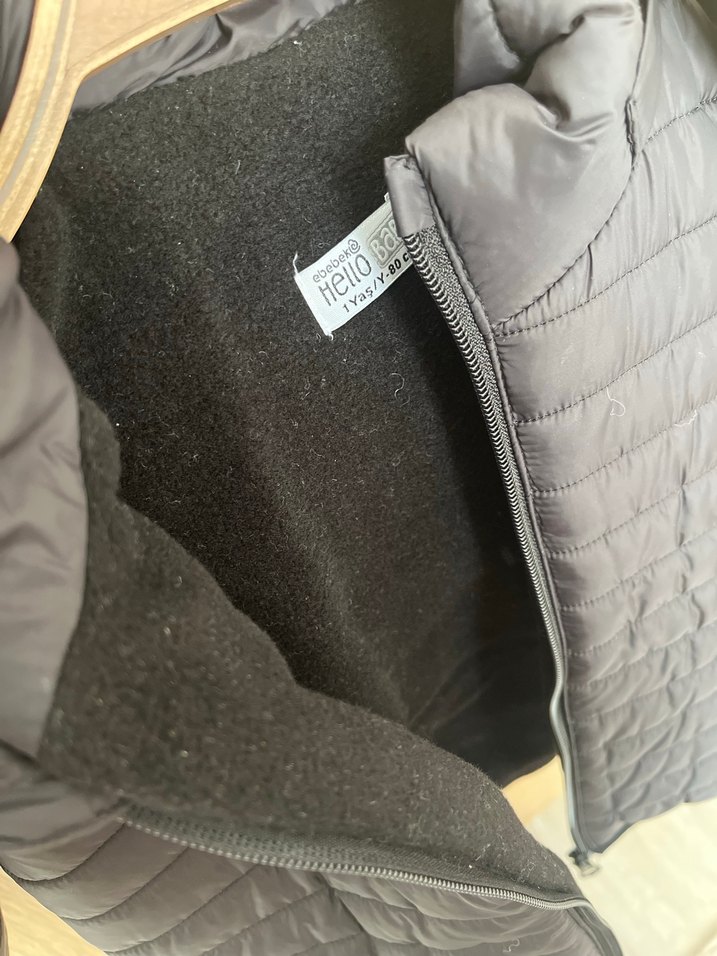 Siyah Erkek Çocuk Kapitone Mont - Görsel 2