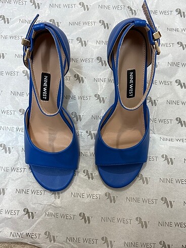 37 Beden Nine west