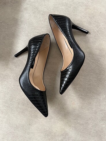 38 Beden siyah Renk Nine west