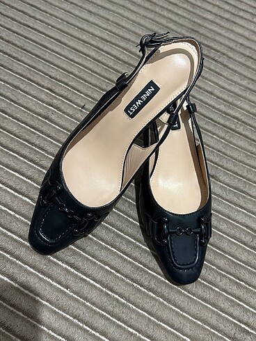 38 Beden Nine west
