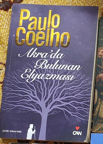 Akra'da bulunan el yazması - Paulo Coelho - Kitap