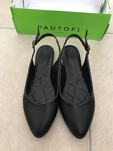 Pantofi terlik