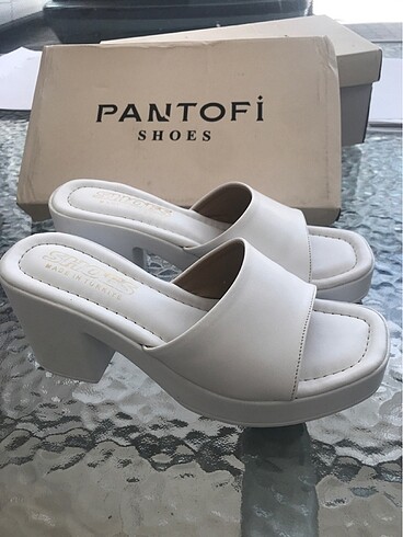 Diğer Pantofi terlik