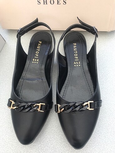 Pantofi babet