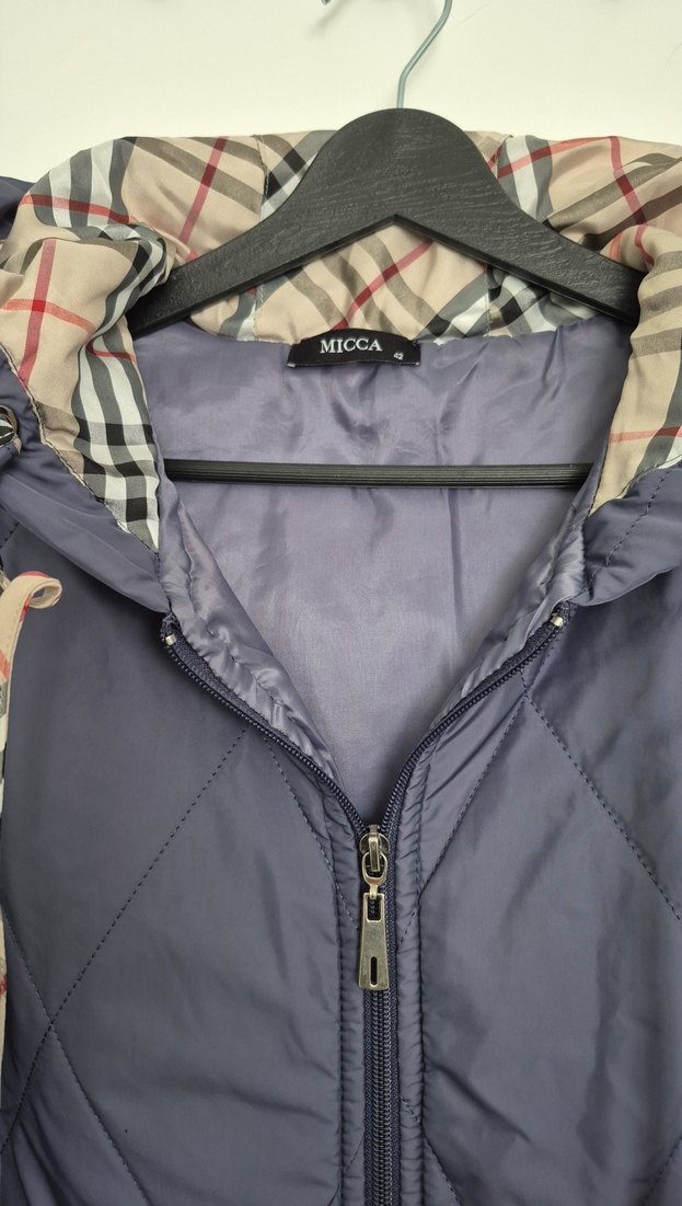 Gri Kapüşonlu Uzun Fermuarlı Kadın Ceket - Görsel 3