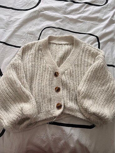 Zara crop peluş hırka