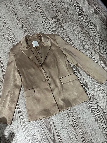 mango saten blazer çeket