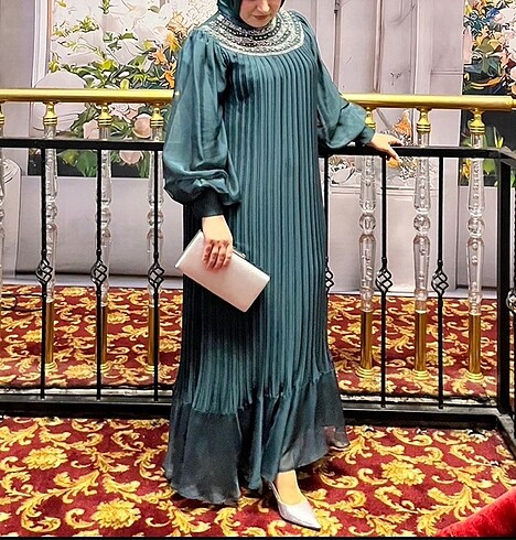 Hülya Keser Abiye