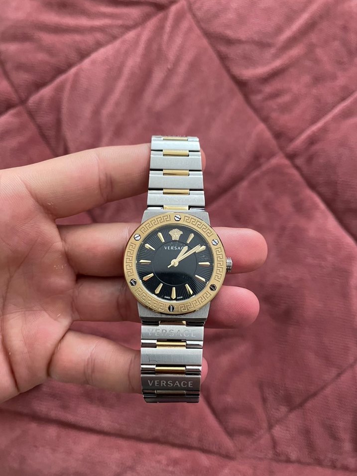 Versace Altın Renkli Metalik Gri Kadın Saati - Görsel 2