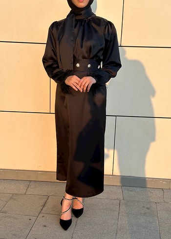 Kürk Detaylı Siyah Uzun Abiye Elbise - Görsel 2