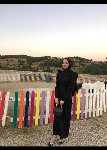 Siyah Uzun Kollu Drapeli Uzun Elbise - Görsel 3