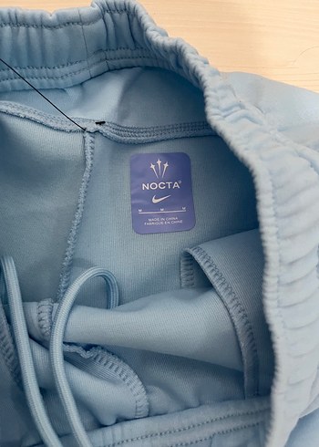 Etketli orjinal hiç giyilmedi  

Kadın ve erkek içinde uygundur - Görsel 4