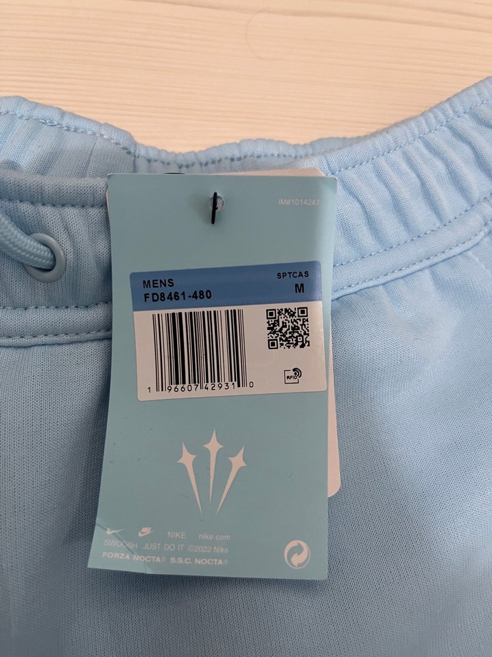 Etketli orjinal hiç giyilmedi  

Kadın ve erkek içinde uygundur - Görsel 2