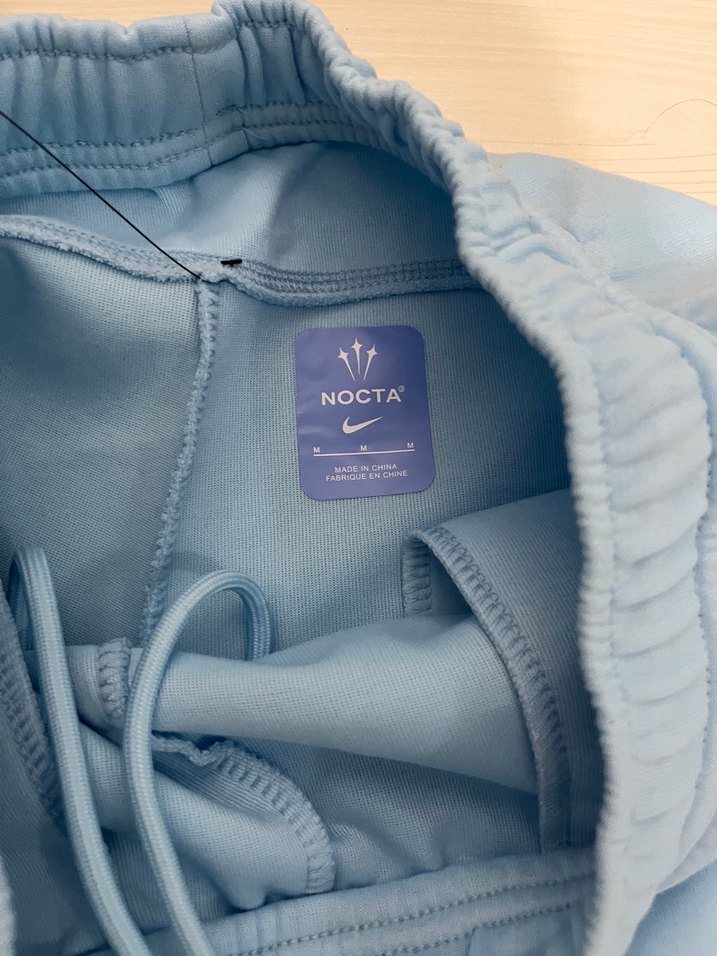 Etketli orjinal hiç giyilmedi  

Kadın ve erkek içinde uygundur - Görsel 4