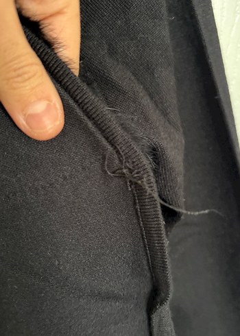 Siyah Kürk Detaylı Gotik Kadın Hırka - Görsel 4