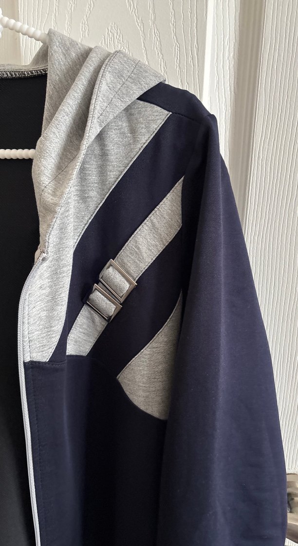 Gri Kapüşonlu Uzun Kadın Kaban - Görsel 3