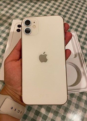 iPhone 11