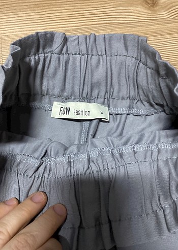 Kadın Gri Keten Kemerli Yüksek Bel Şort - Görsel 3