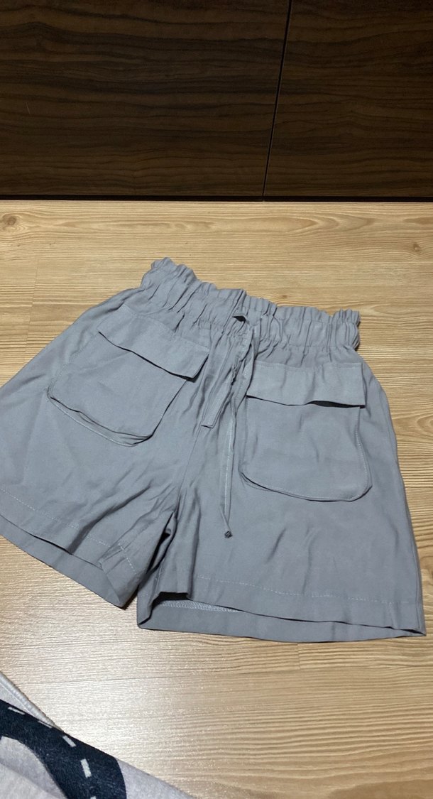 Kadın Gri Keten Kemerli Yüksek Bel Şort - Görsel 2