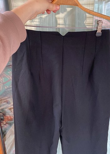 Siyah Pilili Kadın Kumaş Pantolon - Görsel 3