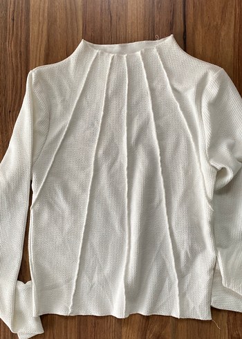 Beyaz Kadın, Pileli, Uzun Kollu - Görsel 2