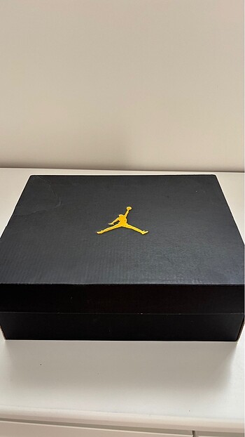 37,5 Beden Nike AIR JORDAN 1 LOW