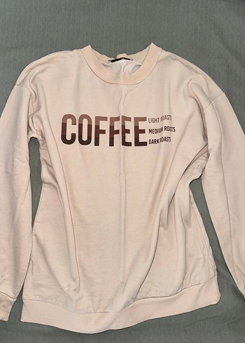 Bej Pamuklu Uzun Kollu Sweatshirt