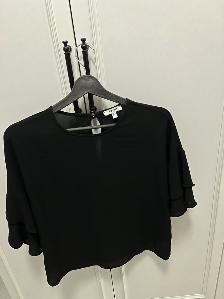 Kısa Kollu Siyah Fırfırlı Kadın Bluz - Görsel 4